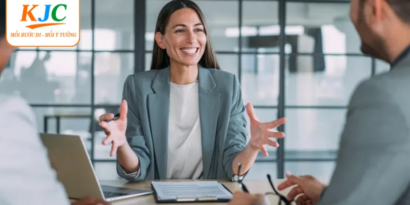 Giới thiệu nhân viên thuộc bộ phận Sale của KJC